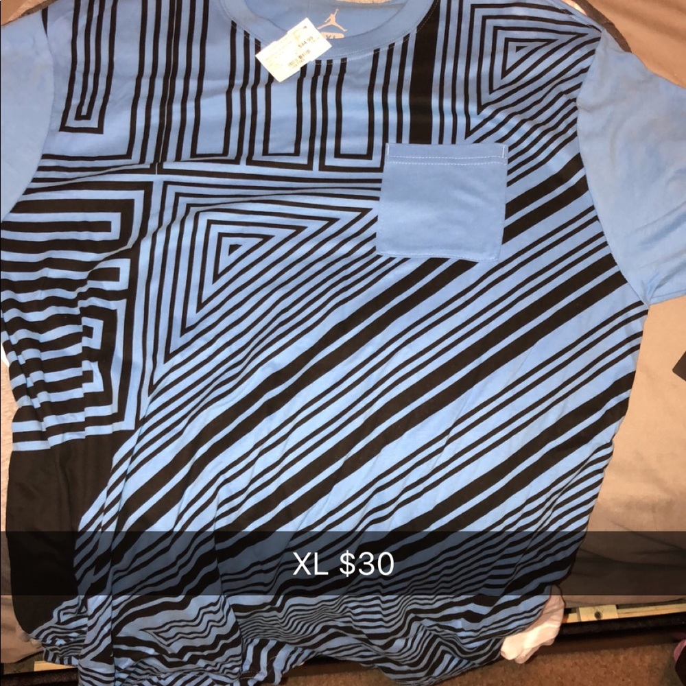 Nike/Jordan T-shirt’s. Click to see others